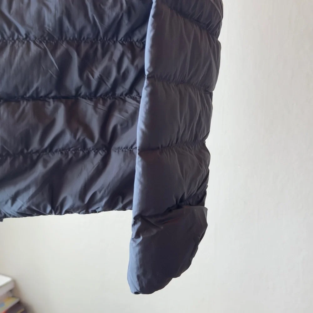 Muji Men's Lightweight Down Collarless Jacket - Picture 4 of 11